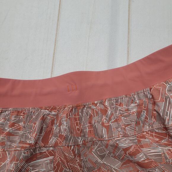 Lululemon T.H.E short 7" linerless activewear basketball shorts - Picture 7 of 9